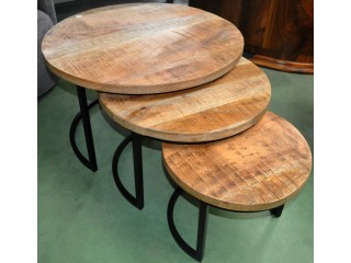 3 tables basses rondes gigognes style industriel d'atelier