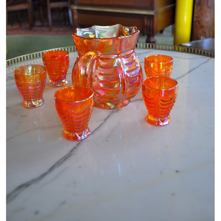 Petit service &agrave; jus de fruits des ann&eacute;es 30 en verre iris&eacute;
