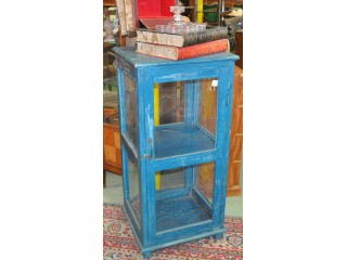 Vitrine de magasin argentier patin&eacute;e des Indes