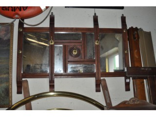 Vestaire "Caf&eacute; de Paris" style 1900