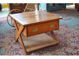 Petite table basse bout de canap&eacute; 