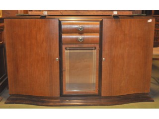 Buffet enfilade à façade cintré en palissandre  