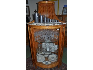 Encoignure marquet&eacute;e &eacute;poque Art Nouveau